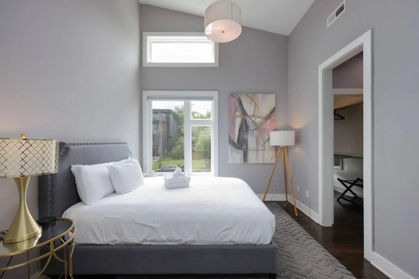 Southside Extraordinaire Walk To Gulch Lux Four Bedroom Нэшвилл Дом отдыха